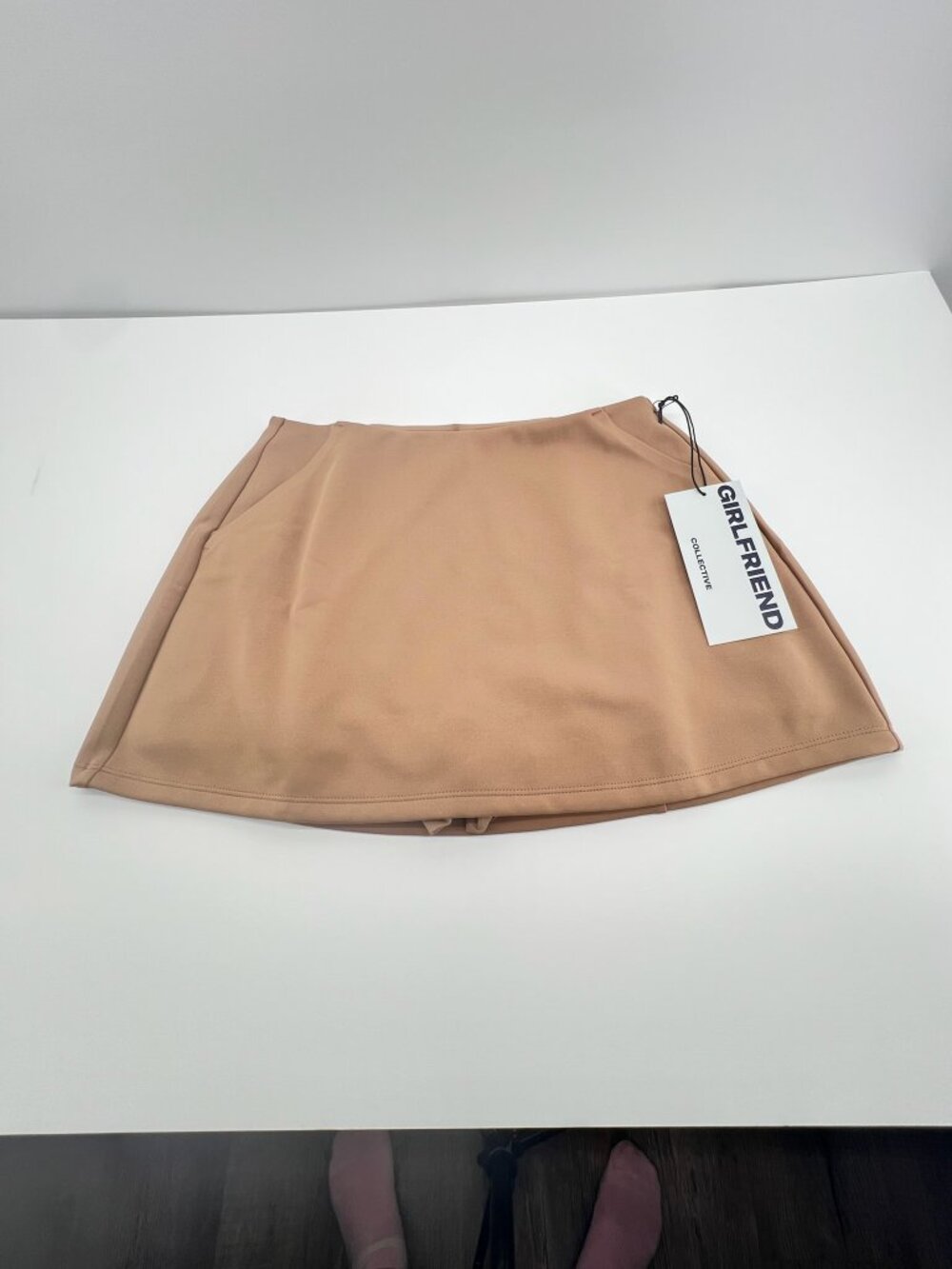 GIRLFRIEND COLLECTIVE Lola Mini Skort Woodsmoke Tan Skirt Shorts NWT 4094 Med